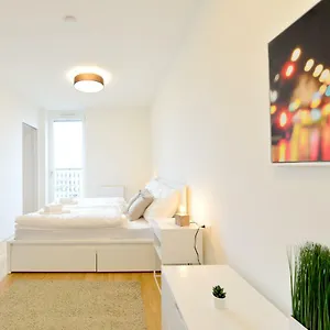 Apartment Self-check-in With View&free Parking, Wien